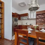 Asnyka Wyjatkowy W Centrum Krakowa By Renters Cracóvia