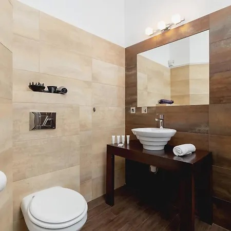 Apartment Asnyka Wyjatkowy W Centrum Krakowa By Renters *